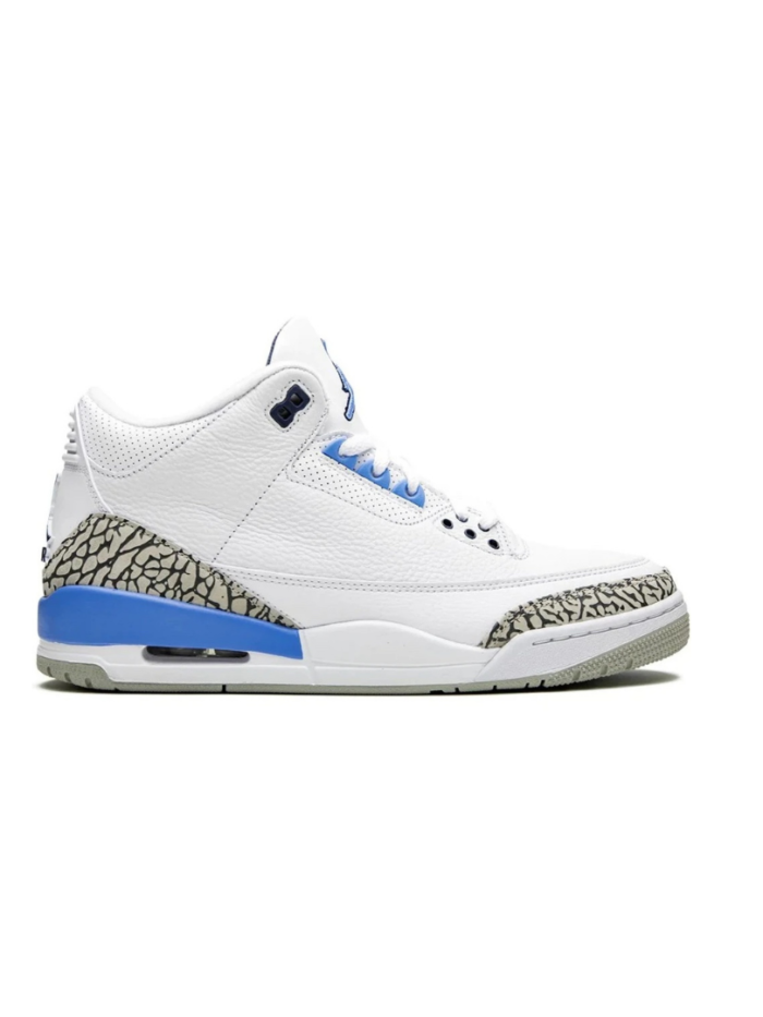 Air Jordan Retro 3 UNC