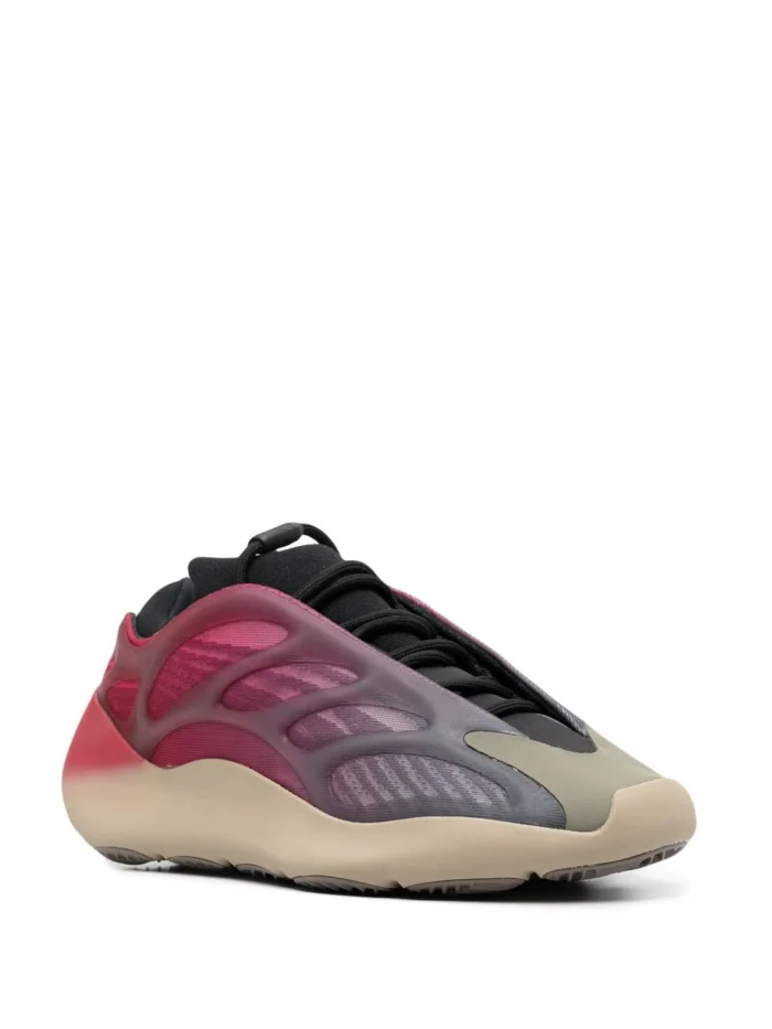 Adidas Yeezy Boost 700 V3 Fade Carbon