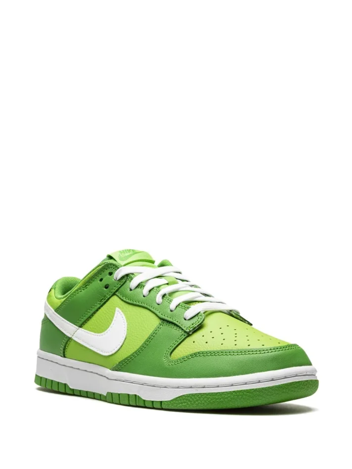 Nike Low  Chlorophyll