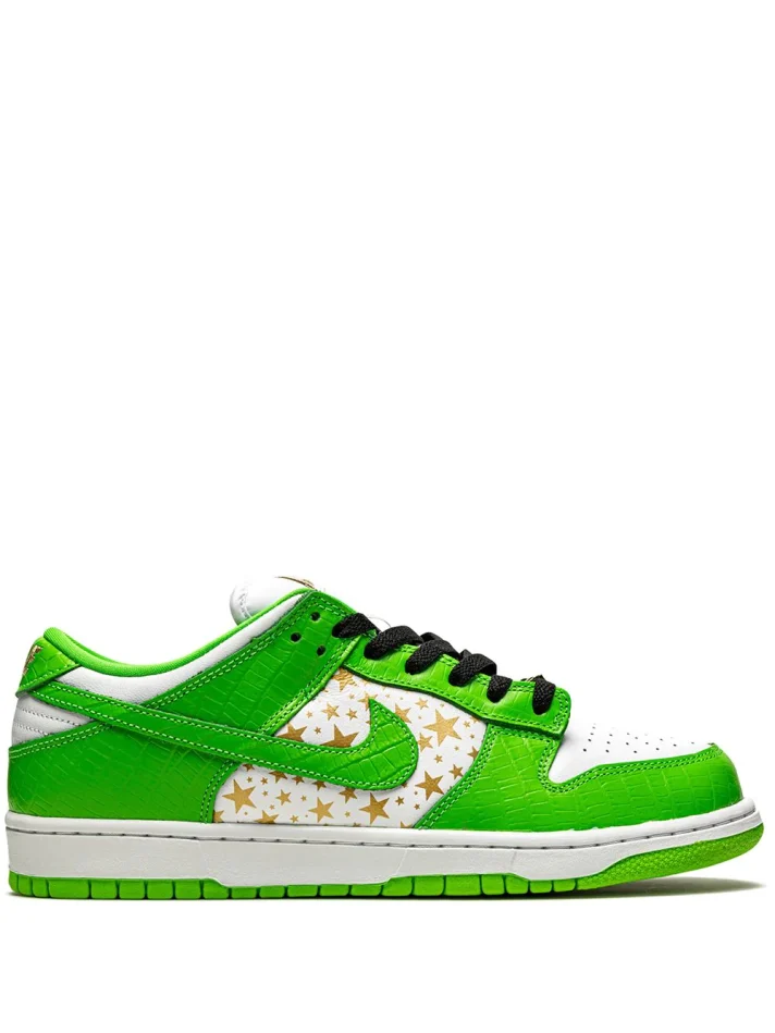 Nike Supreme SB Dunk Low `Stars-Mean Green`