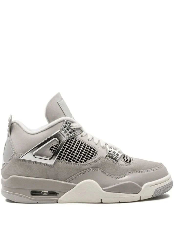 Air Jordan 4 Frozen Moment